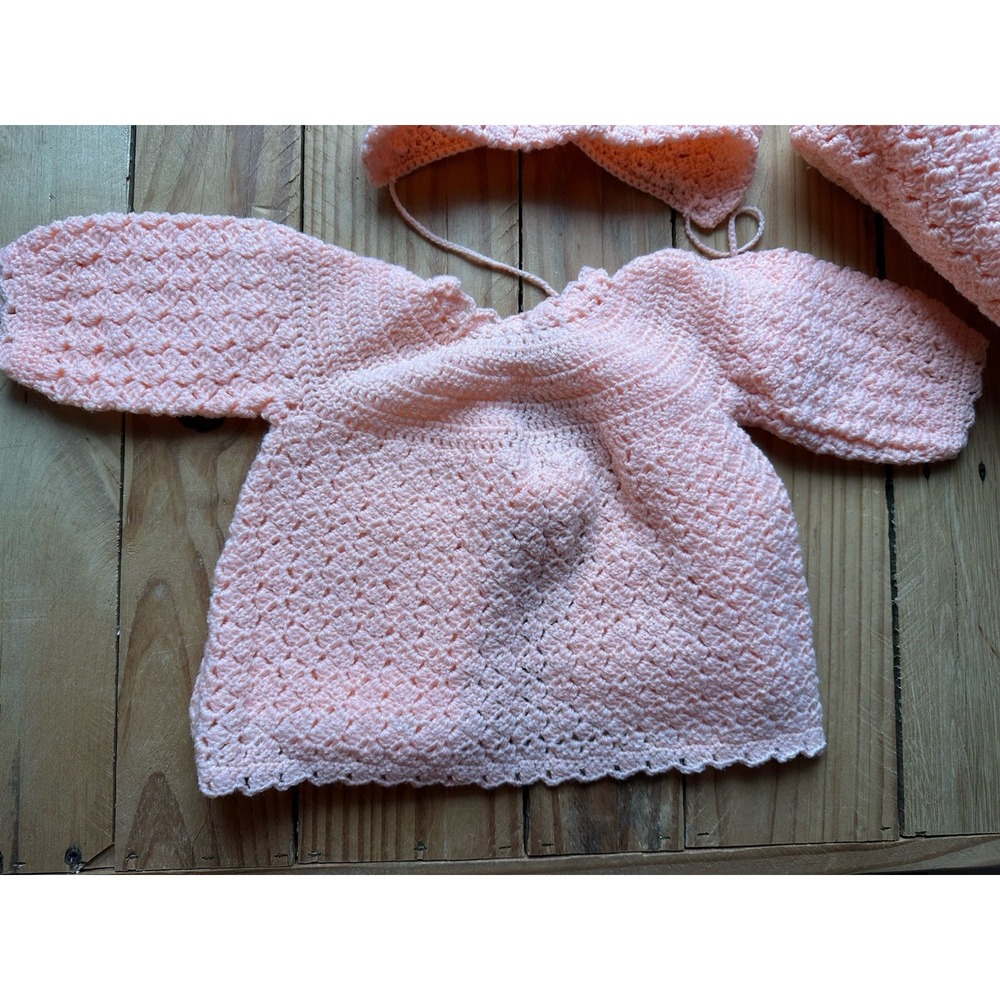 Vintage Baby Pink/Peach Knitted / Crocheted Sweater Hat And Blanket Set - Picture 5 of 12